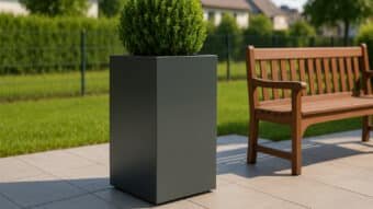 Pflanzkübel Vittorio 1 auf der Terrasse