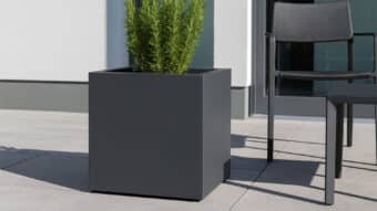 Pflanzkübel aus Aluminium-a Alessio 1.