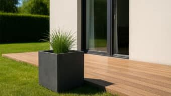 Pflanzkübel aus Fiberglas in Beton Optik URANO-b