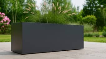 Pflanzkübel Apollo 24 Mobile auf der Gartenterrasse