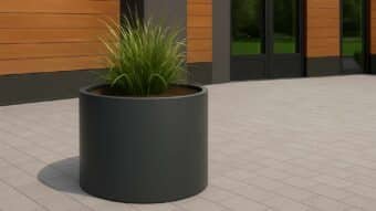 Arrangement des Fiberglas-Pflanzkübels Modell Rosa 2