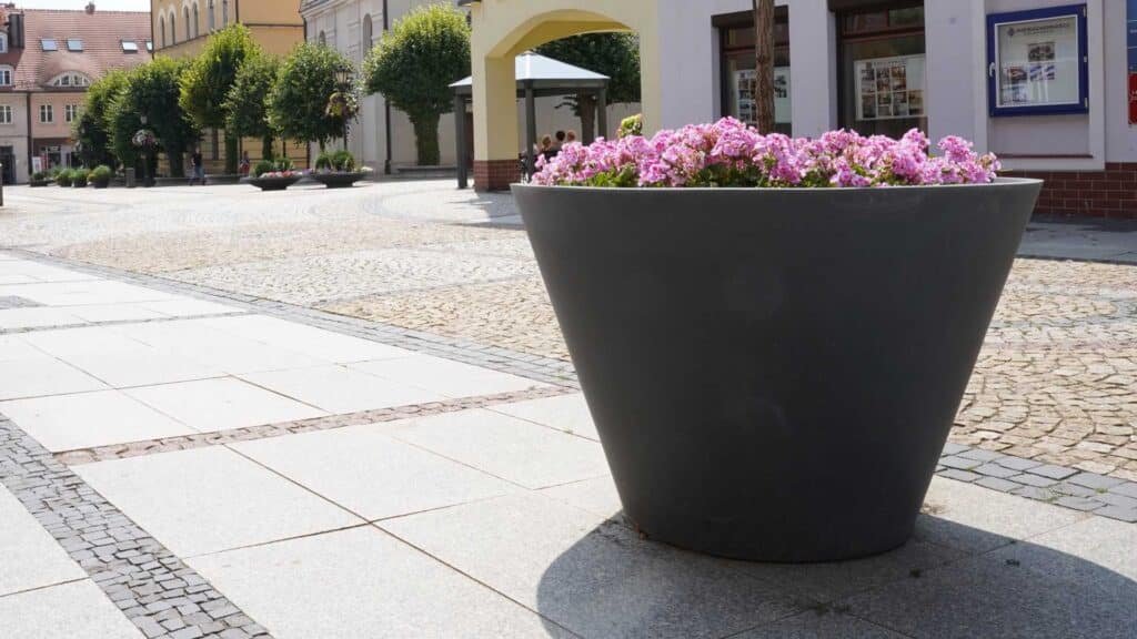 Große Pflanzkübel Beton Rund 126.5cm x H 84cm Pietro lieferbar in Weiss, Grau, Schwarz