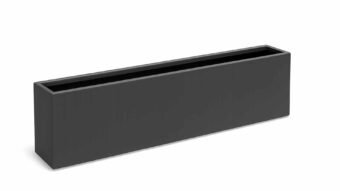 Ein schlanker, rechteckiger Pflanzkübel für Garten Rechteckig 200cm x 40cm x H 80cm Edoardo 31 in jeder RAL Farbe steht leer auf weißem Hintergrund. Die glatte Oberfläche und die offene Oberseite betonen das moderne Design.