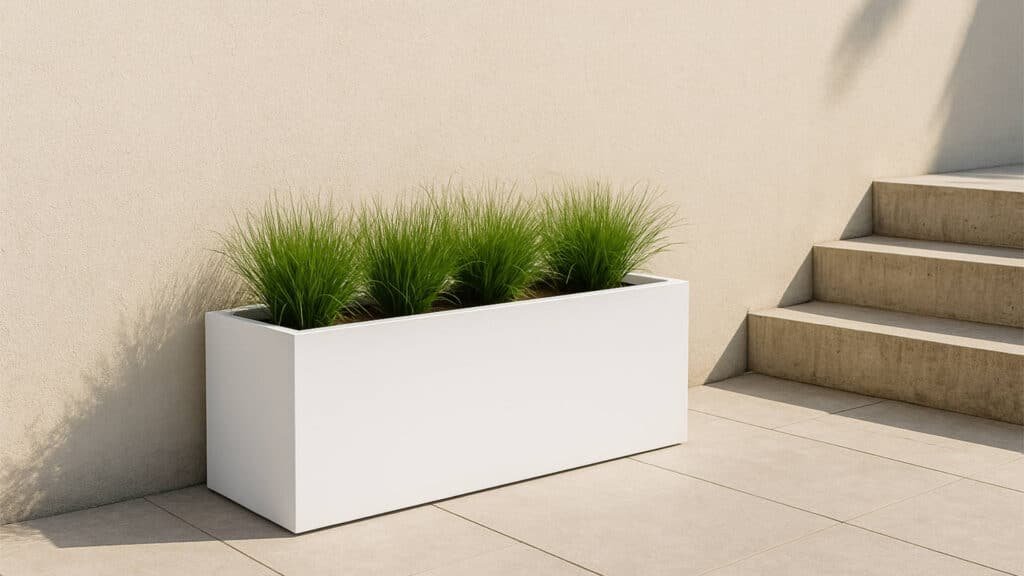 Weiße Pflanzkübel Bruno-m