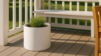 Weiße Pflanzkübel Tito 1-t